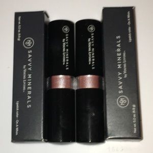 Savvy Minerals Lipstick Bundle